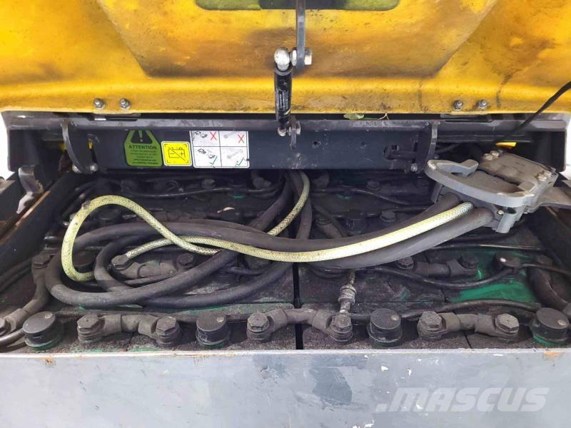 Aisle-Master 20SHE Smalgångstruck