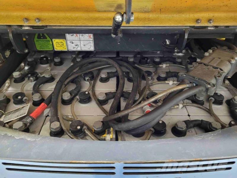 Aisle-Master 20WHE Smalgångstruck