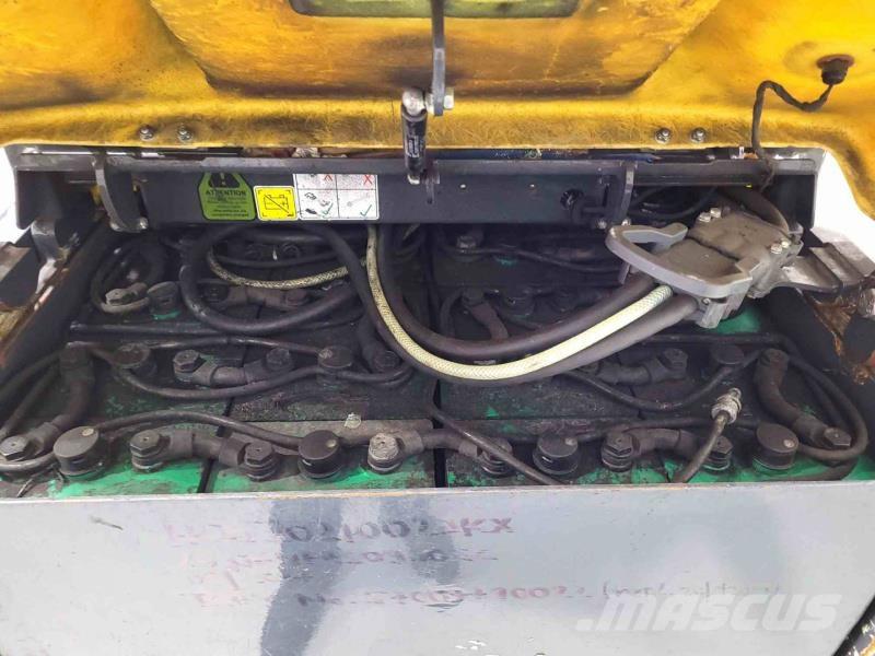 Aisle-Master AM20SHE Smalgångstruck