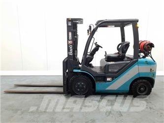 Baoli KBG25 Gasolmotviktstruckar