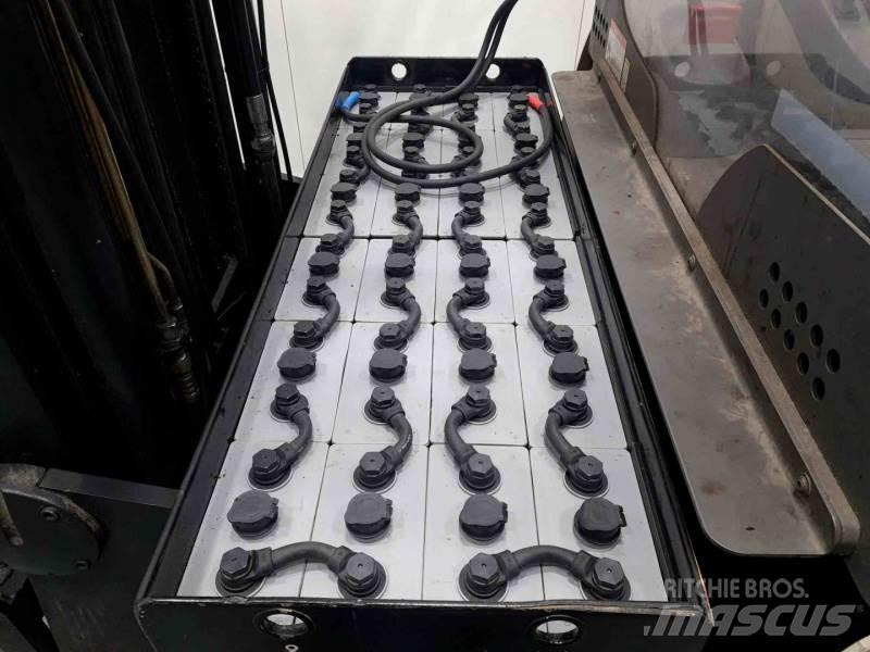 Crown ESR5000-14 OPT3 Skjutstativtruck