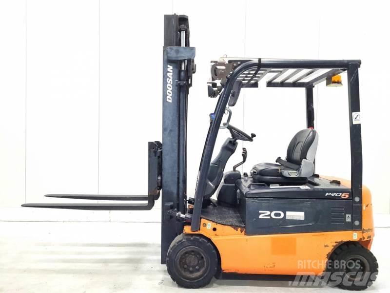 Doosan B20X-5 Elmotviktstruckar