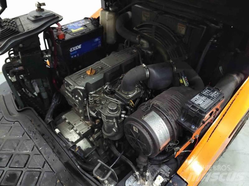Doosan D33S-7Y Dieselmotviktstruckar