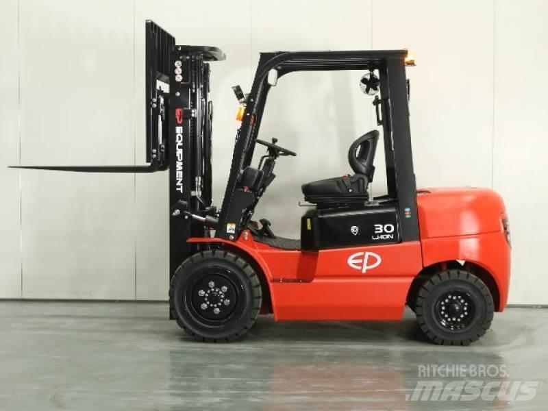 EP EFL302 HC 410 RENTAL Elmotviktstruckar