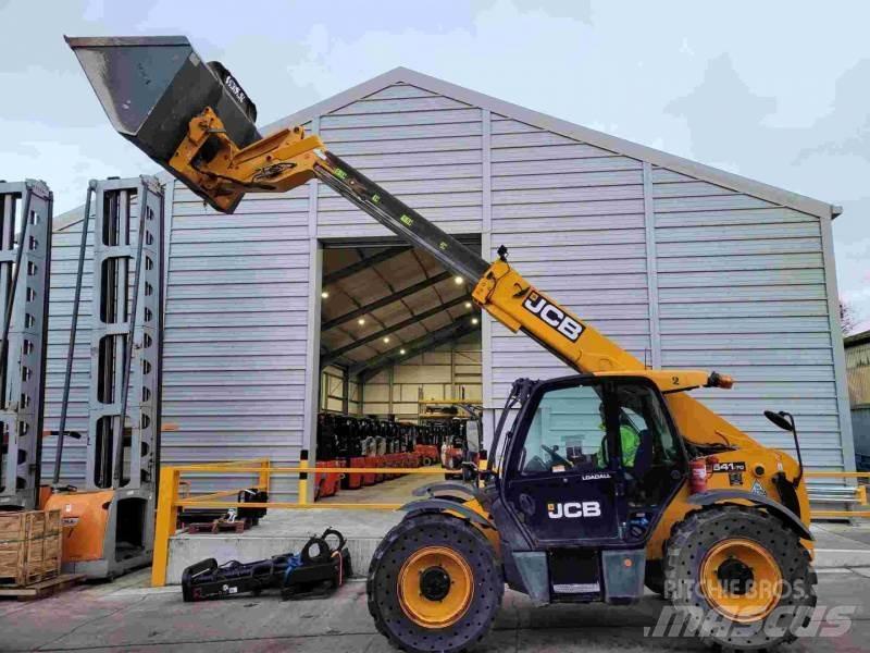 JCB 541-70WM Teleskoplastare