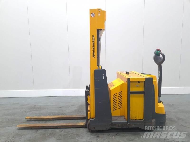 Jungheinrich EJG 108 Staplare