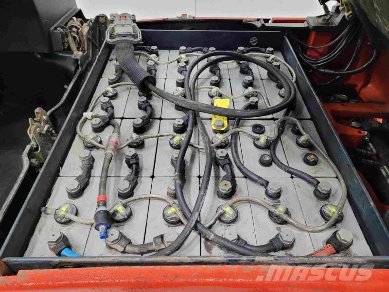 Linde E16PH-01 Elmotviktstruckar