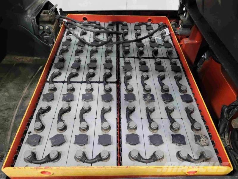 Linde E20-01 Elmotviktstruckar
