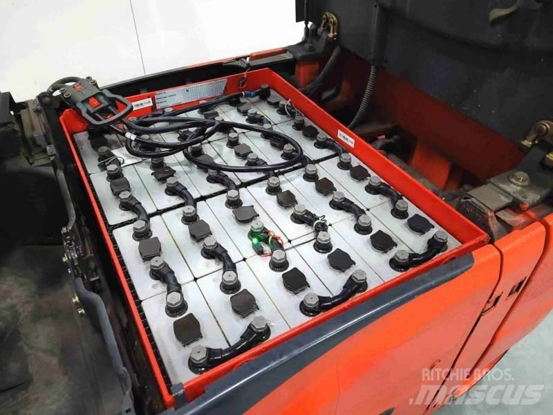Linde E20PH-02 386 Elmotviktstruckar