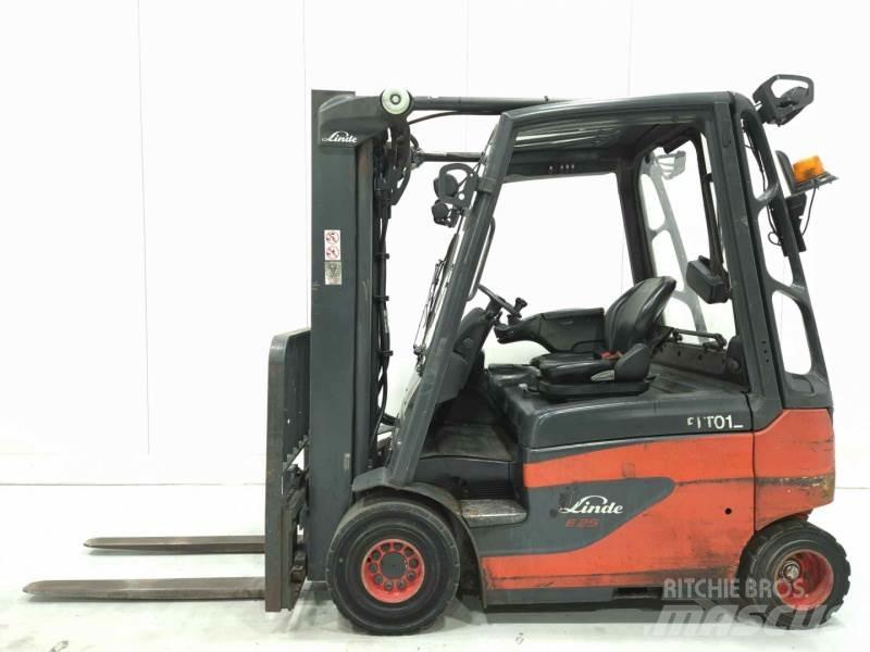 Linde E25-01 Elmotviktstruckar