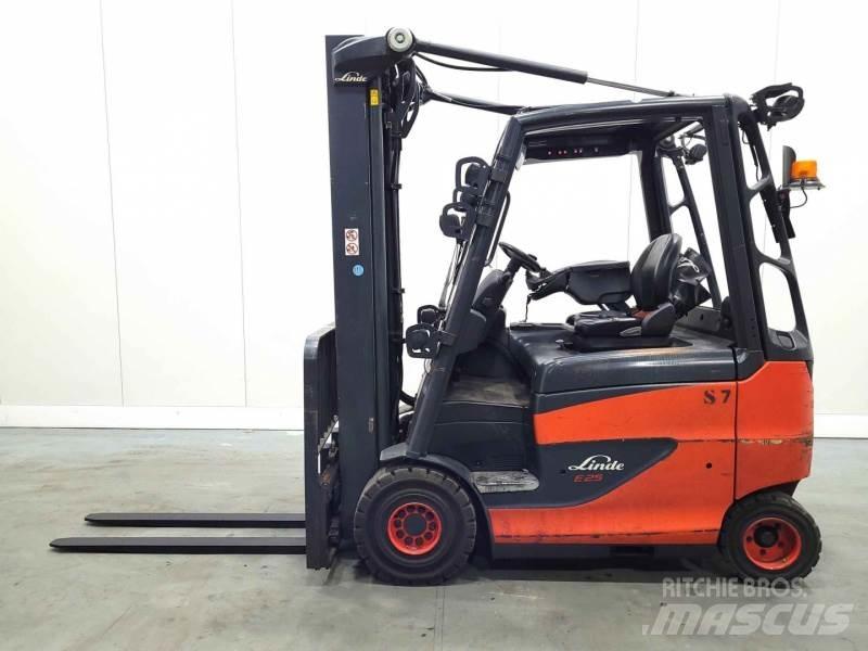 Linde E25H-01/600 387 Elmotviktstruckar