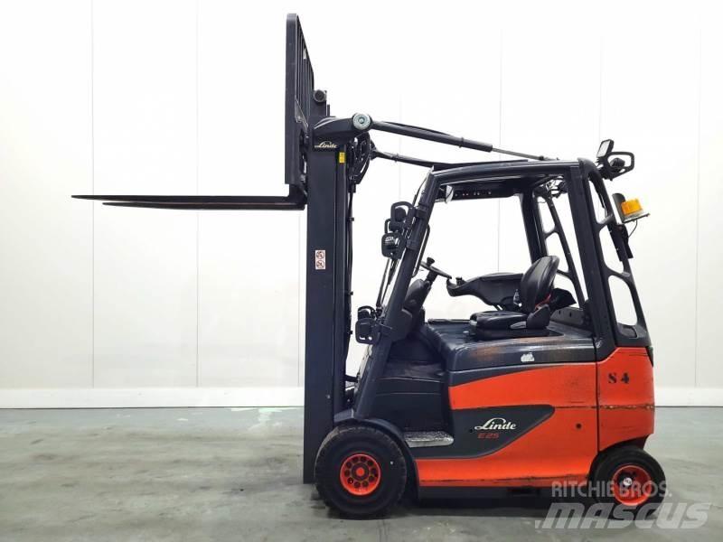 Linde E25H-01/600 387 Elmotviktstruckar