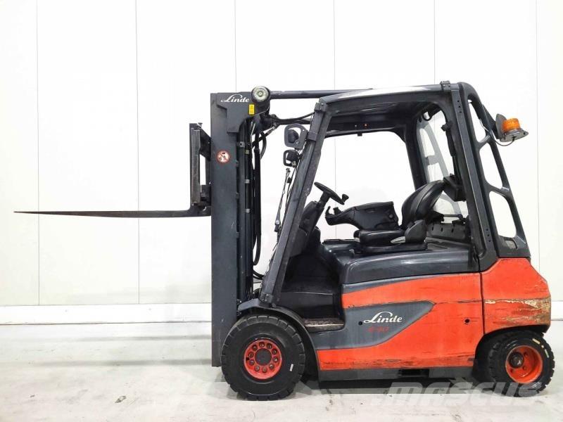 Linde E30-01 Elmotviktstruckar