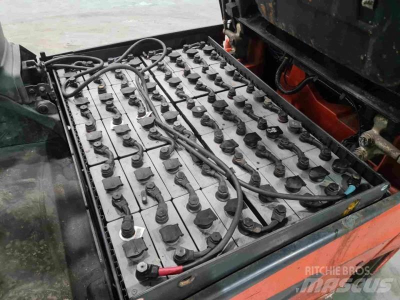 Linde E30-01 387 Elmotviktstruckar