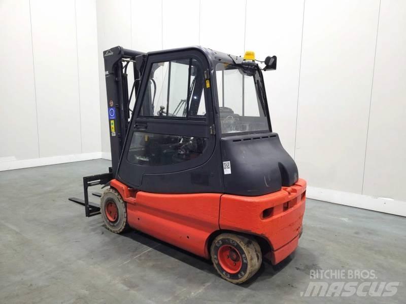 Linde E30-03 336 Elmotviktstruckar