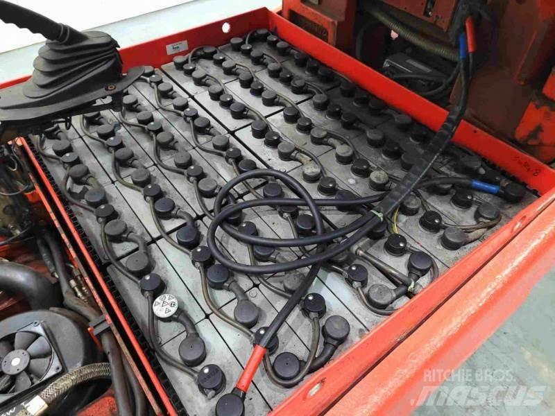 Linde E30-03 336 Elmotviktstruckar