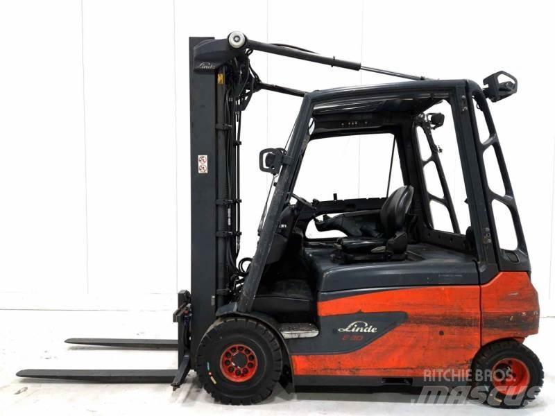 Linde E30L-01 Elmotviktstruckar