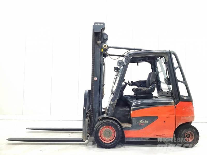 Linde E40 Elmotviktstruckar