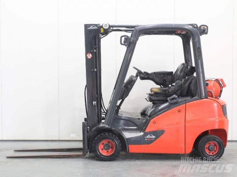 Linde H20T Gasolmotviktstruckar