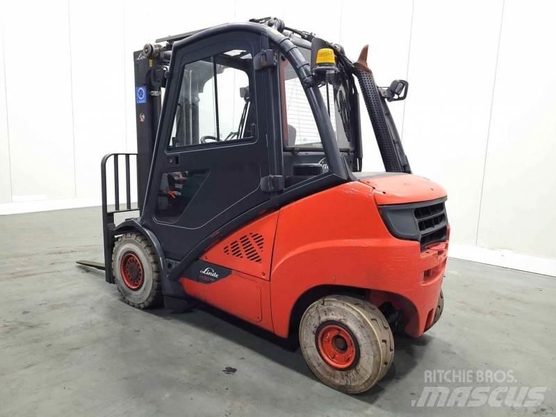 Linde H30D-02 393 Dieselmotviktstruckar
