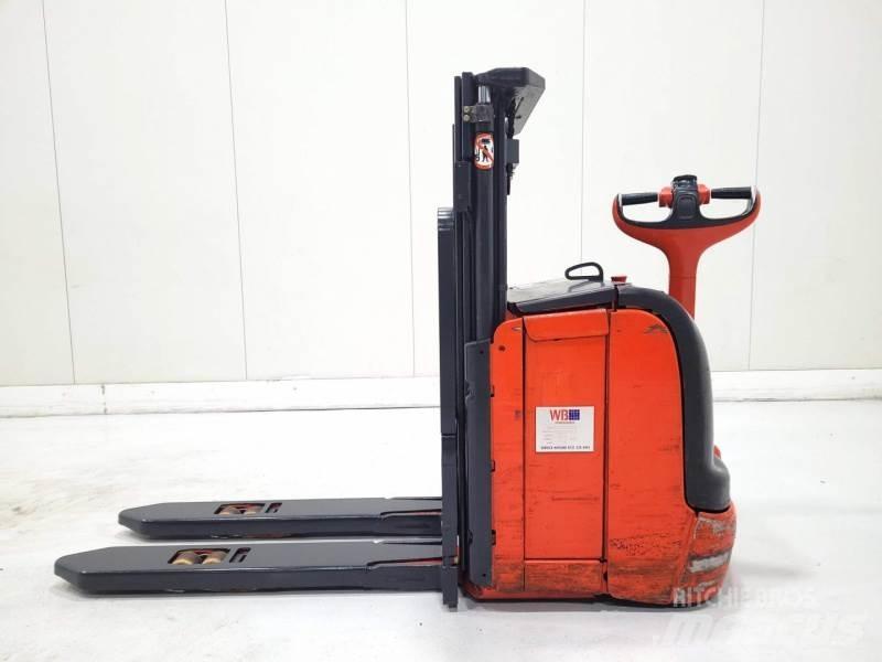 Linde L14 Manuella pallstaplare