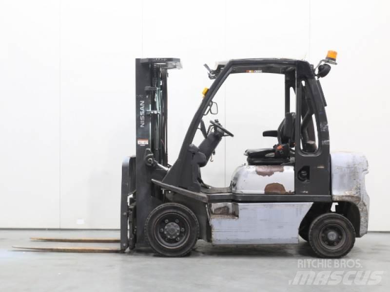 Nissan Y1D2A25Q Dieselmotviktstruckar