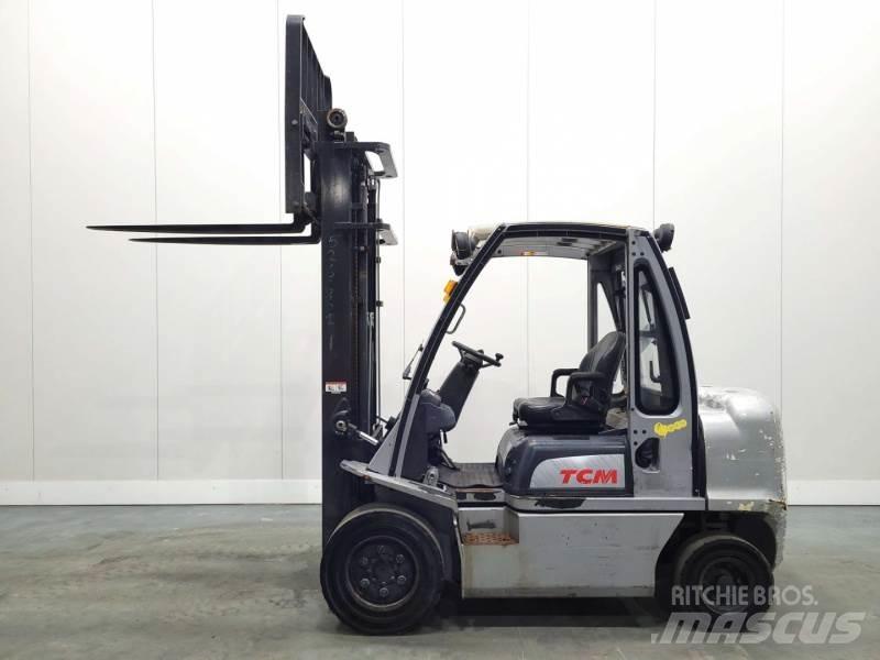 Nissan YG1D2A32H Dieselmotviktstruckar