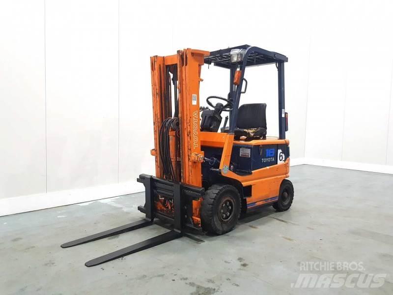 Toyota FMB16 Elmotviktstruckar