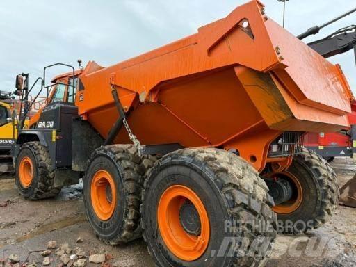 Doosan DA30 Midjestyrd dumper