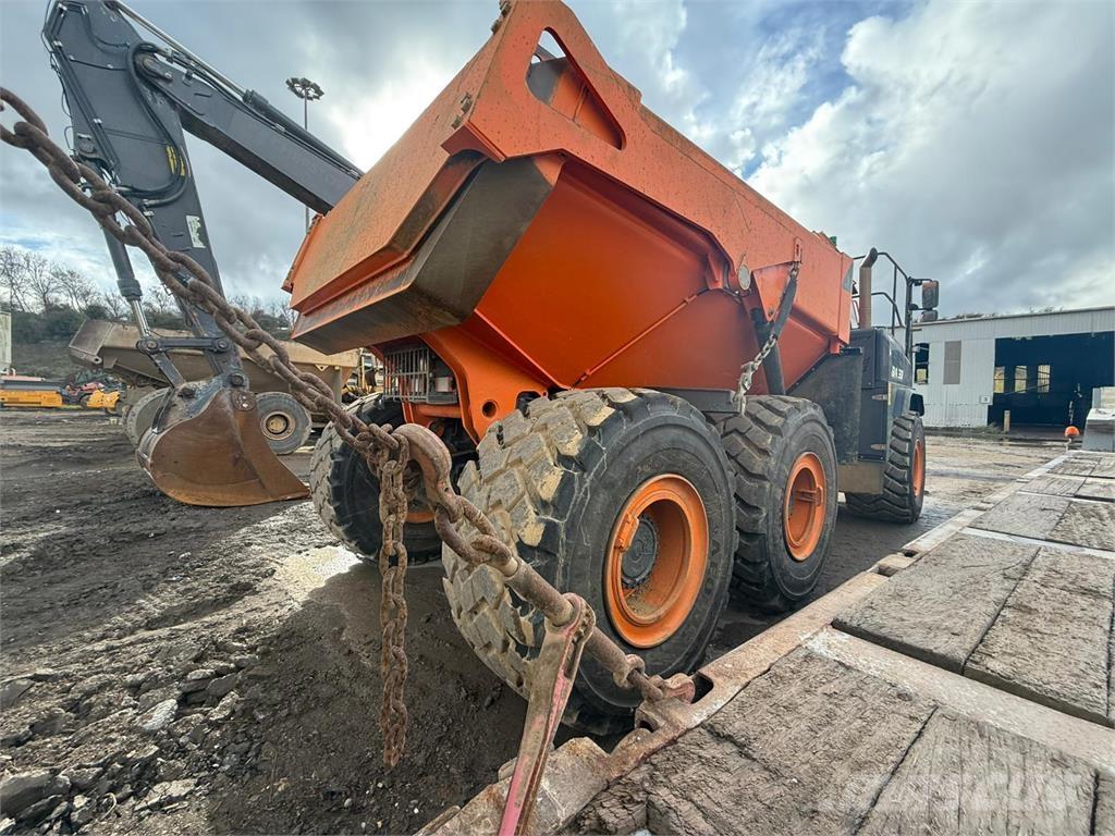 Doosan DA30 Midjestyrd dumper