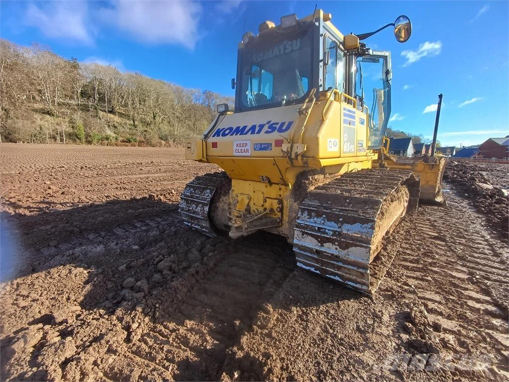 Komatsu D65PX-17 Bandschaktare