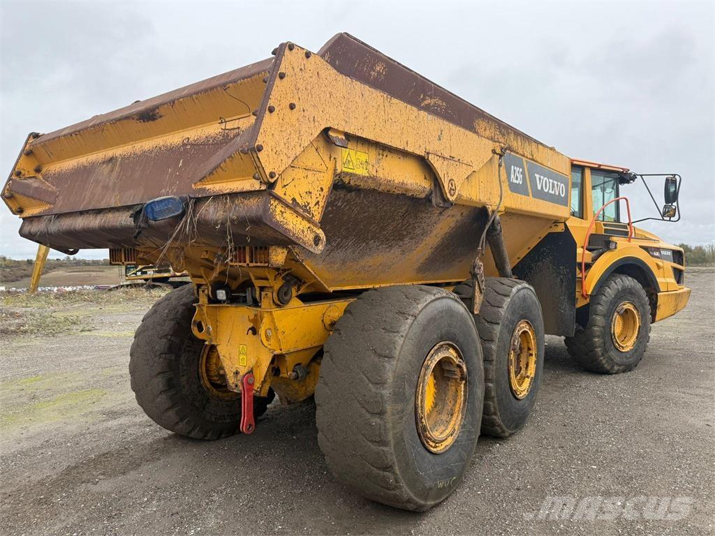 Volvo A25G Midjestyrd dumper