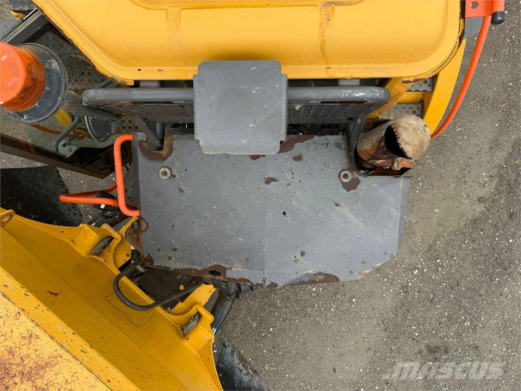 Volvo A25G Midjestyrd dumper