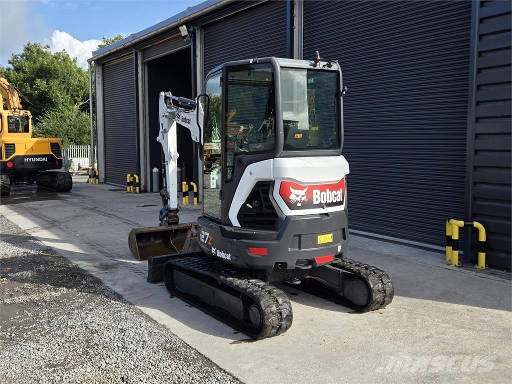 Bobcat E27 Minigrävare < 7t