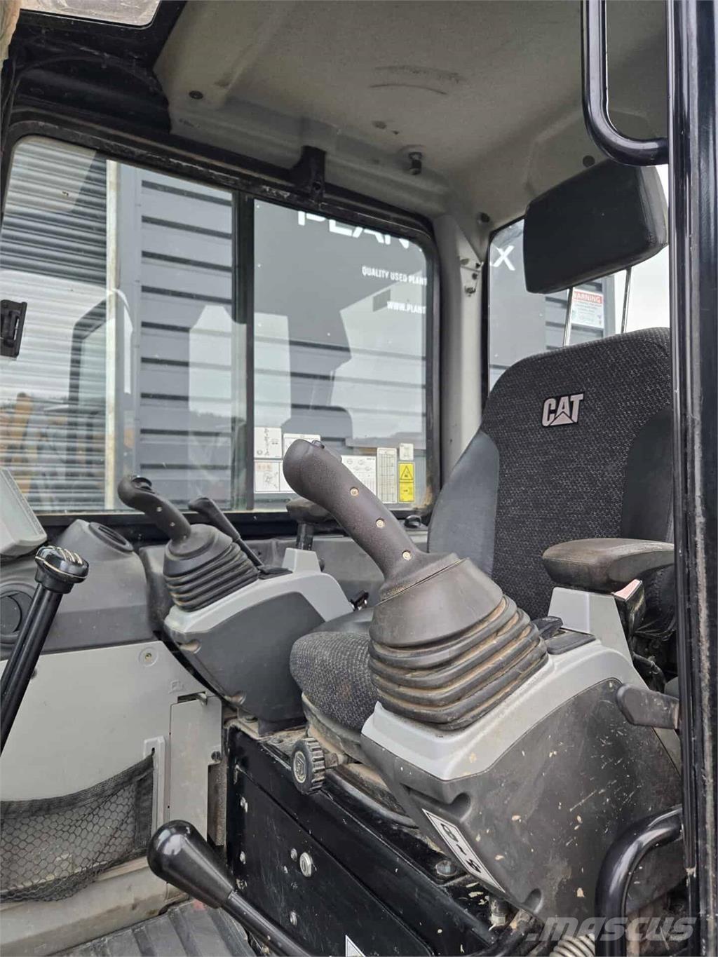 CAT 305E2 Midigrävmaskiner 7t - 12t