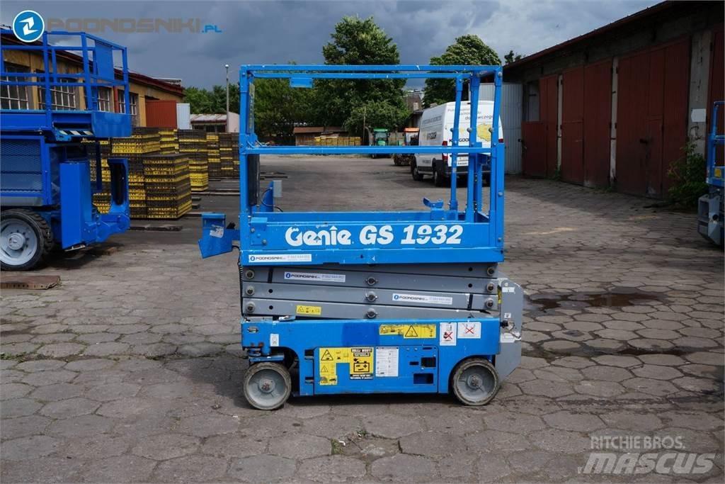 Genie 1932 Saxliftar
