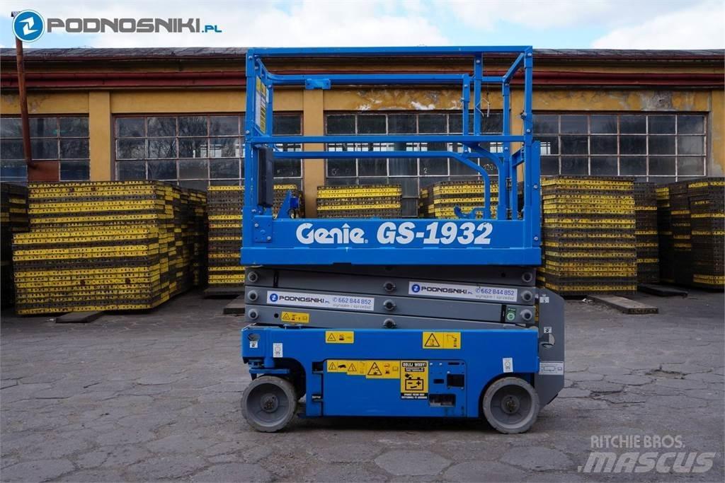 Genie 1932 Saxliftar
