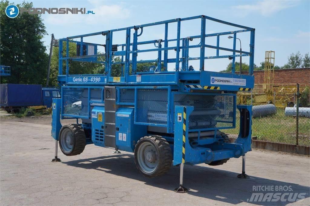 Genie 4390 RT Saxliftar