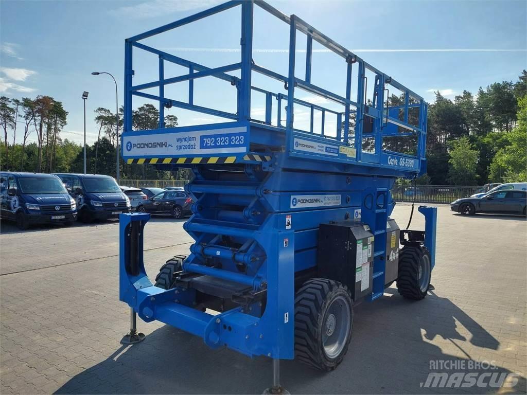 Genie GS-5390 RT Saxliftar