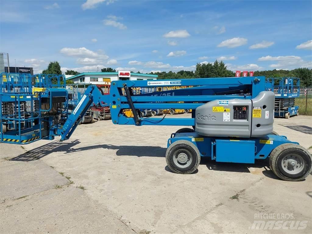 Genie Z-45/25J DC Bomliftar