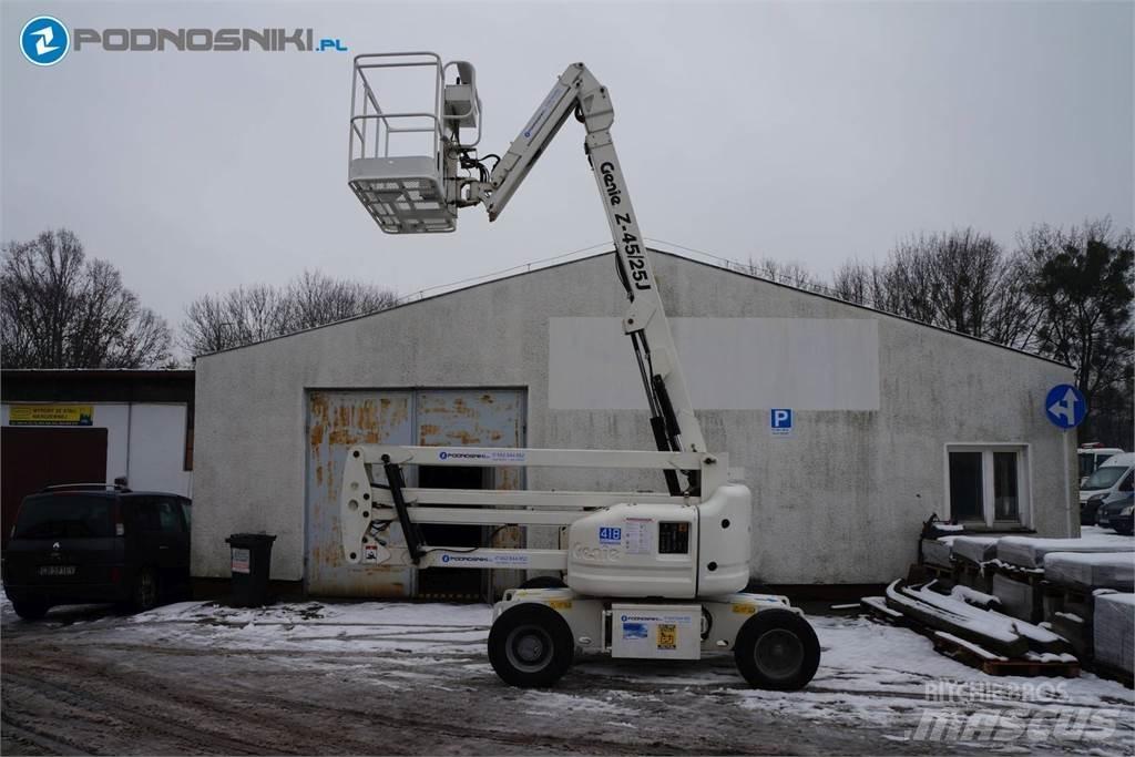 Genie Z45 Bomliftar