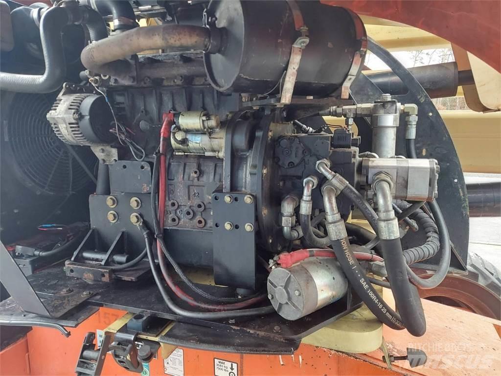 JLG 450AJ Bomliftar