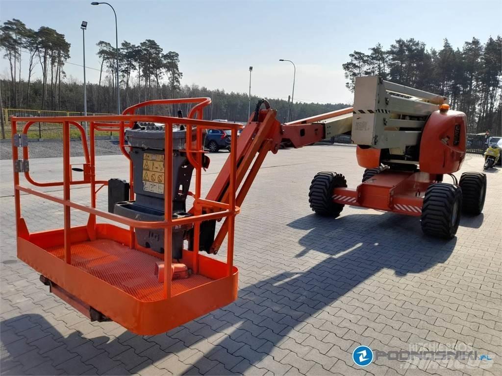 JLG 510AJ Bomliftar