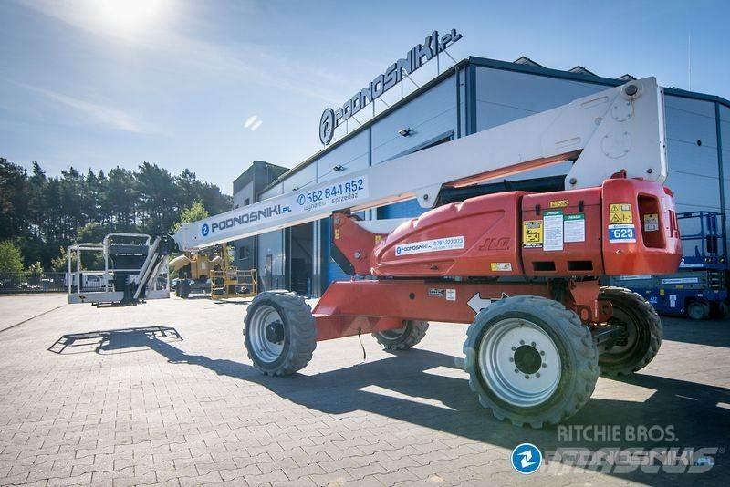 JLG M600JP Bomliftar