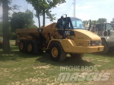 CAT 725 Midjestyrd dumper