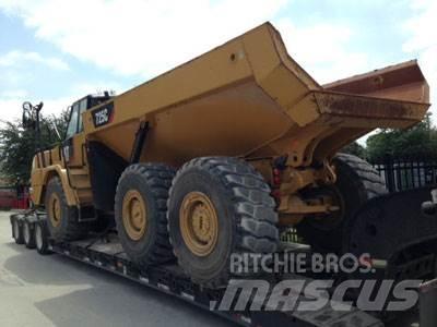 CAT 725C Midjestyrd dumper