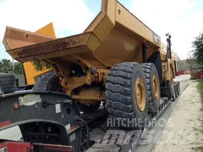 CAT 725C Midjestyrd dumper