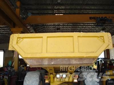 CAT 730 Tailgate Övriga