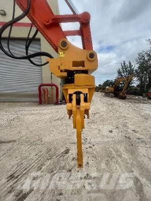 Hitachi ZX225USLC-6 Avfalls / industri hantering