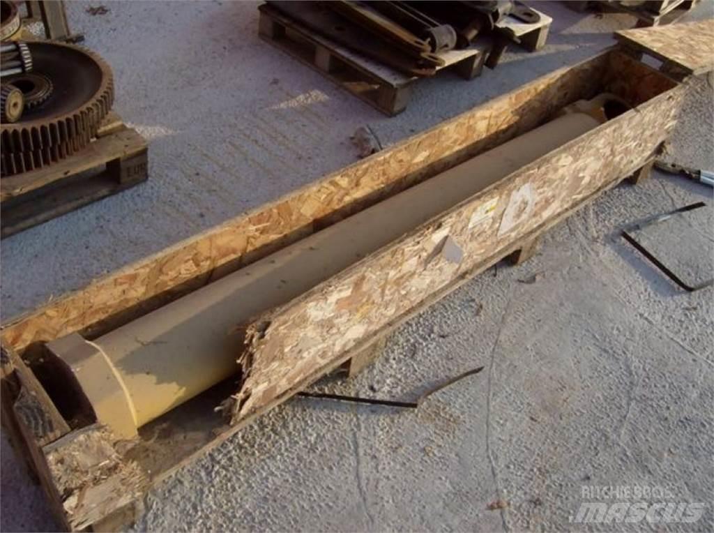 CAT 225 Entreprenad - Övrigt